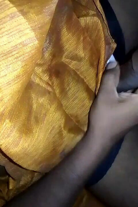 Jaanu294: 인도 스타일의 솔로 보이 랑카