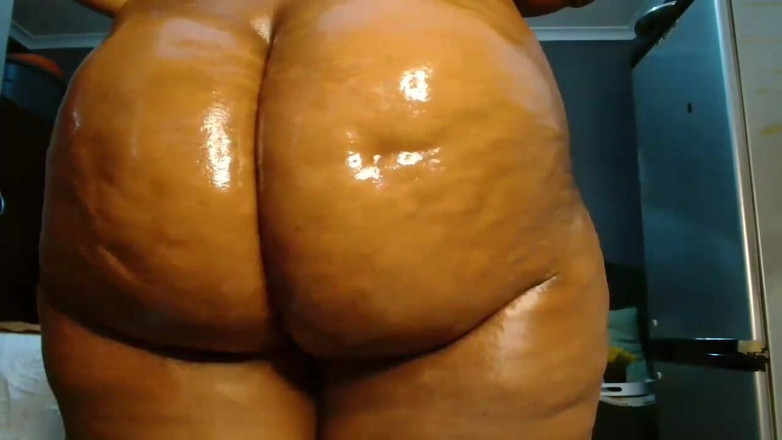 Perfect black ass: Ngocok kontolku di pantat montokku, episode 1024