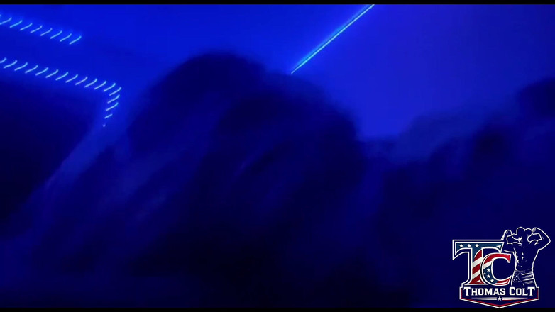 ThomasColt: Coppia amatoriale fottono dopo lo scambio!