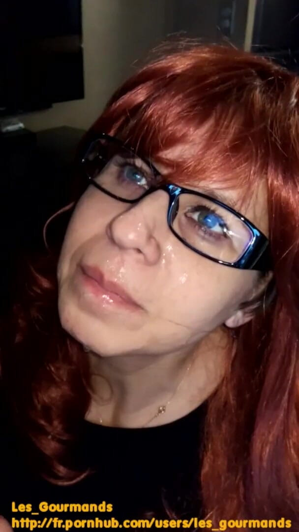 Les Gourmands: Gözlüklü büyük boşalma