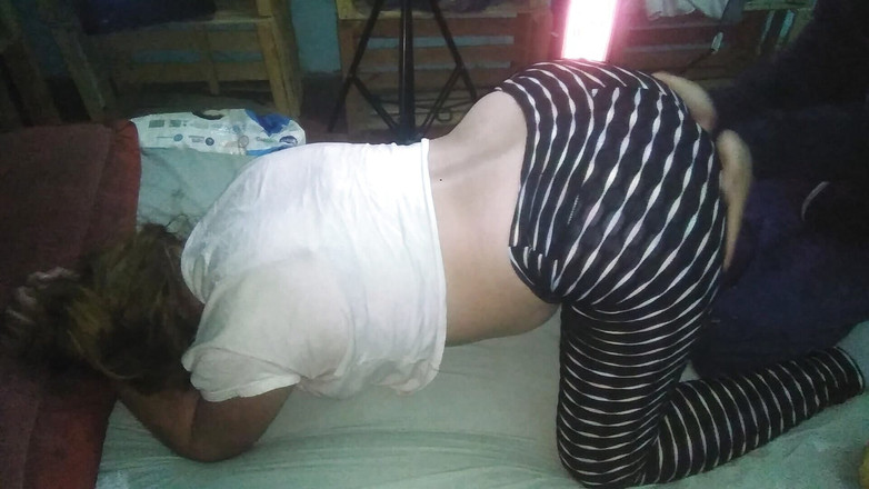 Fitcure1: 그녀의 바지를 내려 뽑은 난폭한 섹스