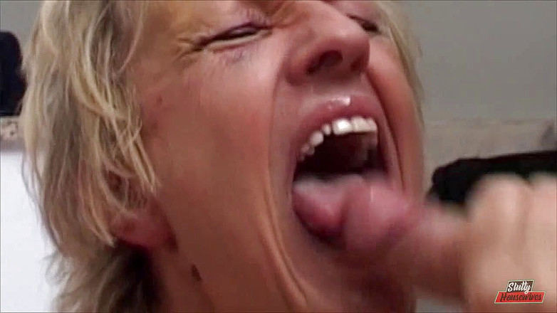 Vere Casalinghe Italia.: Трах у дупу втрьох з розпусними бабусями