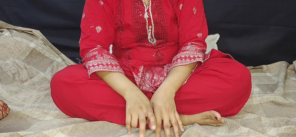 Faryal: Culo aceitado por primera vez anal