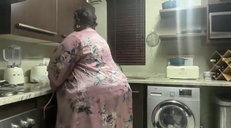 Legendary Booty Overdose: Ebony MILF Moaning and Stripteasing in Kitchen