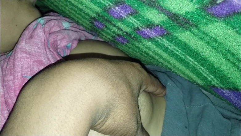 Uttar dinajpur: Me follé a mi hermanastra rubia caliente secretamente en la...