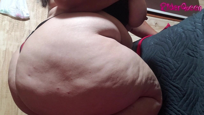 Riderqueen BBW Step Mom Latina Ebony: केबिन में मम्मी खूबसूरत विशालकाय महिला पूजा