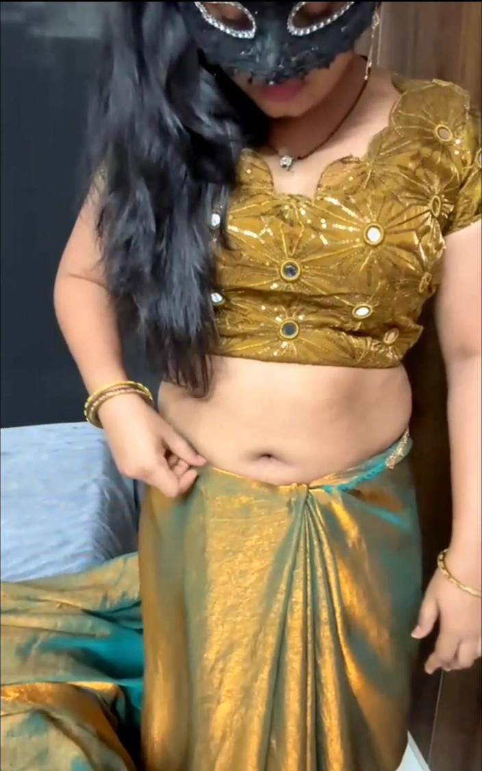 TeluguCouple901: Nejlepší saree body show a šukání (telugu)