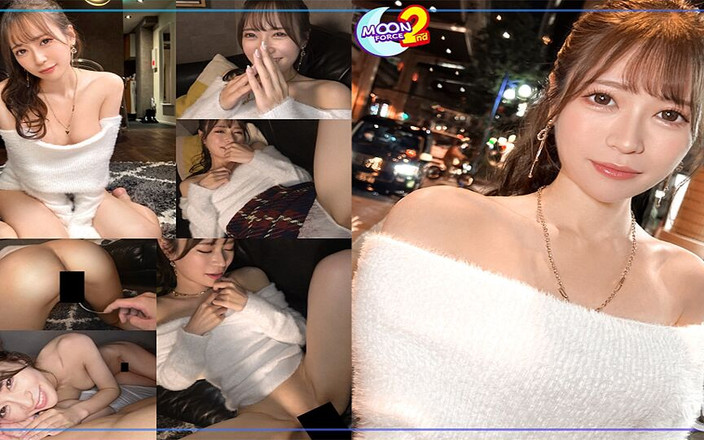 DOC channel: Bagian 2 tubuh ramping dikilap dengan gaun off-the-shoulder... Yang terbaik dari...