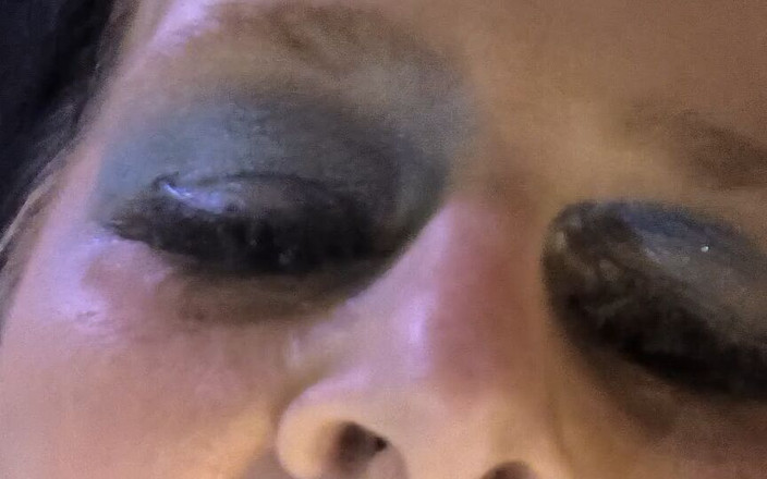 HerculesnVENUS: Amcık sarkıyor ve osurmak üzere olan yarak kutusunu sert sikiyor