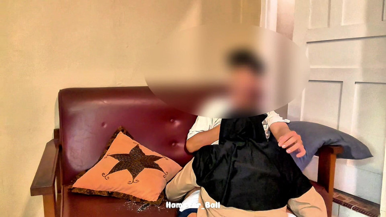 Hamster_Ball: Desi malaiisch! Sportlehrerin und ihre 18+ Hijab-studentin lernen zu ficken
