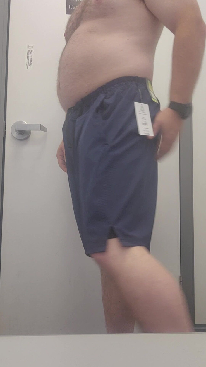 Djk31314: Di nuovo nel camerino.