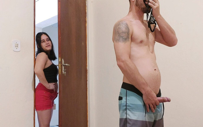 Kasallpimenta: Milf sexy matrigna arrapata dopo aver preso il figliastro ad...