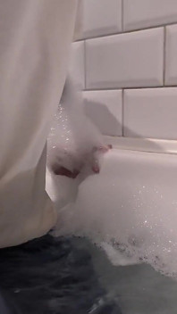 Empapado y sorprendido: mi primer baño vestido