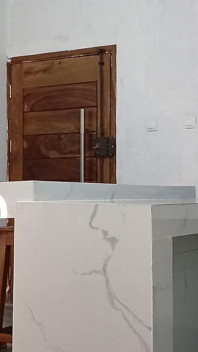 J’ai baisé la pute indienne musulmane dans un placard, elle est sortie de la mosquée et m’a donné sa grosse chatte