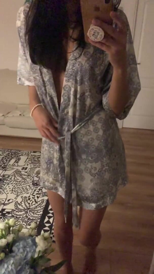 Alist: Na de kerk outfit controleren