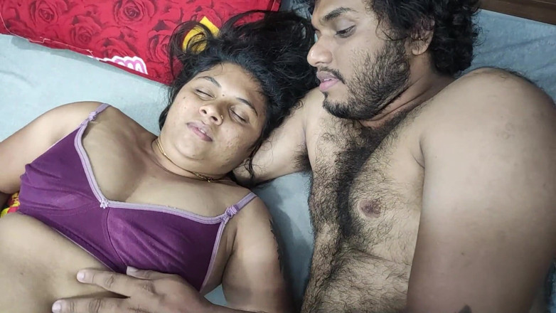 Vaigavarun45: Mallu Cheating Wife Hot Romantic Sex with Her Boyfriend While...