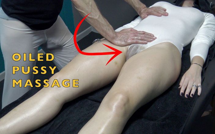Markus Rokar Massage: Oiled pussy massage in massage room