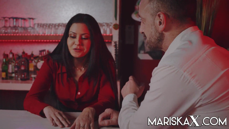 Mariska x: Mariska loves when her girlfriend Tina is fucked