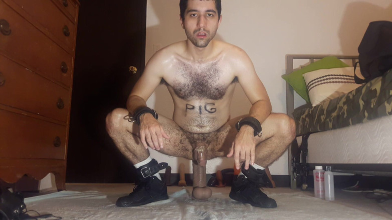 Ricky Cage: Pig Hole prend l'amant latin de M. Hankey