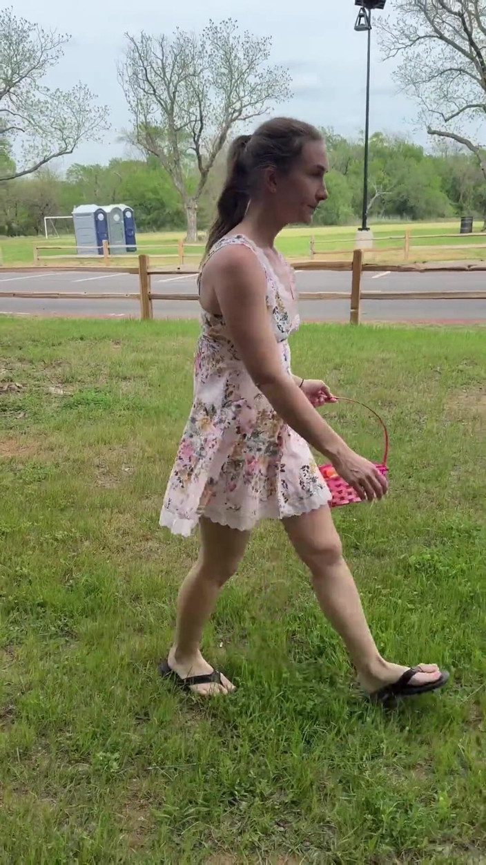 Jackrackemxxx: Innocent MILF Gets Fucked by BBC Easter Bunn