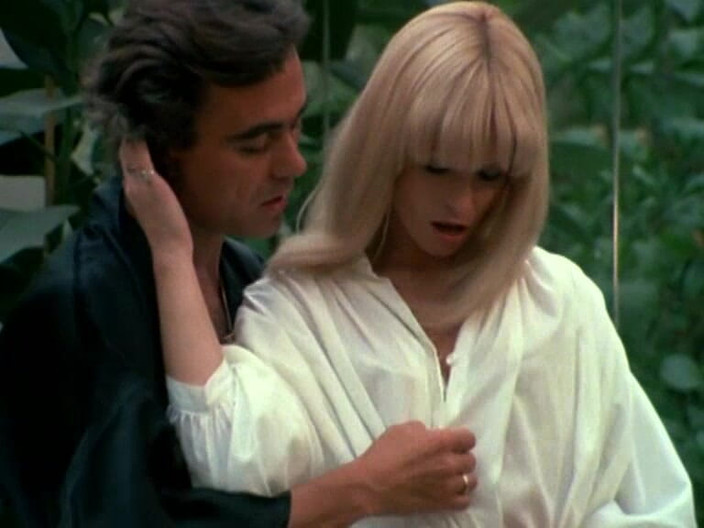 Java Consulting: Morgane Auf Der Couch: 69 Und Abspritzen.