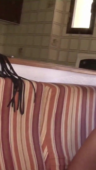 En Train De Baiser Ma Femme Sur Le Balcon, De Me Gicler Et De Me Faire Des Rimming