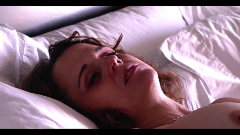 Suzy Wylde: Auto amor com Suzy Wylde