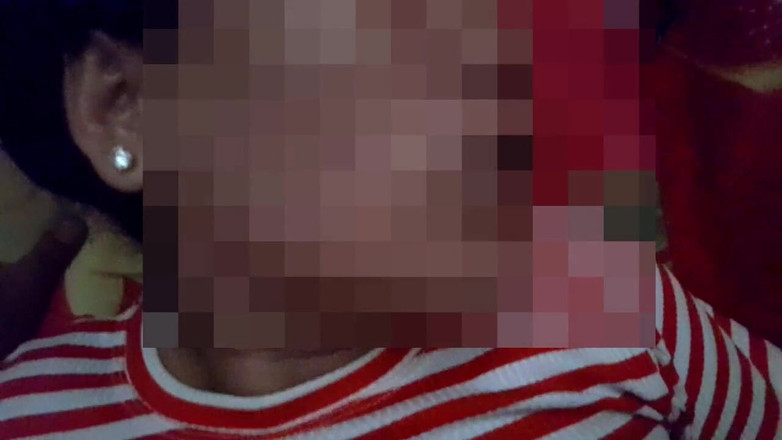 House wife: 내 자지를 큰 보지에 질싸하는 여친 친구 따먹기