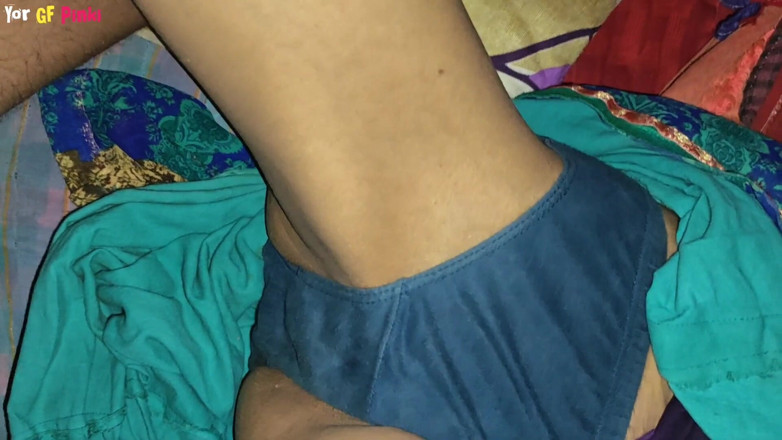 yourrajkumari: 배다른 여동생을 따먹는 배다른 여동생.