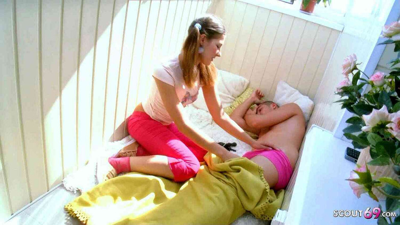 Full porn collection: 의붓아빠를 유혹하는 여동생