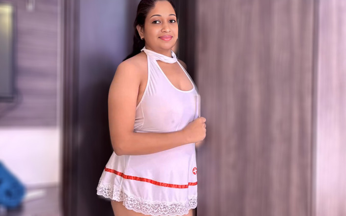 FantacyCouple: Awek desi dalam kostum jururawat dikongkek pepek ketatnya oleh suami