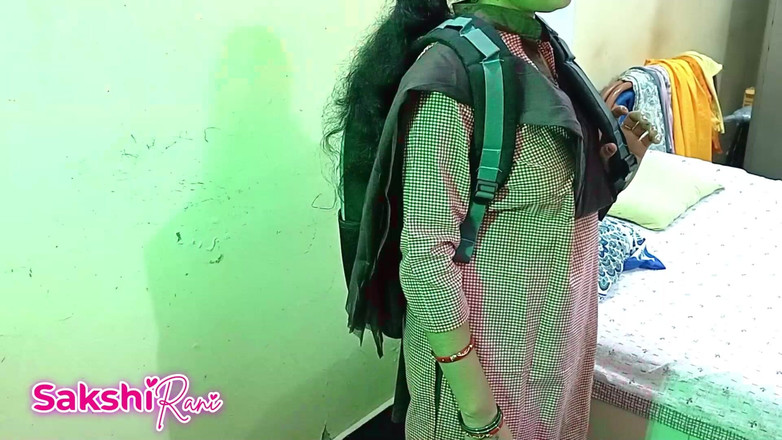 sakshi_raniii: College collage girl Chudai in Hotel Me Le Jake mms...