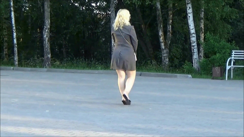 RedRoseRus: 裸体夹克 - 在没有内裤的城市里