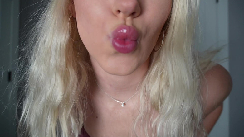 Keeks3005: Brat dívka dostane, co chce