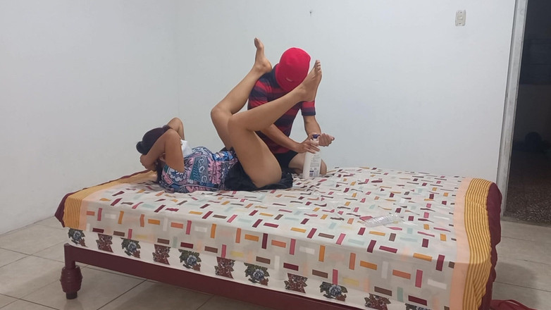 Martin13: Aku suka banget kalau abang tiriku lagi ngelakuin memekku.