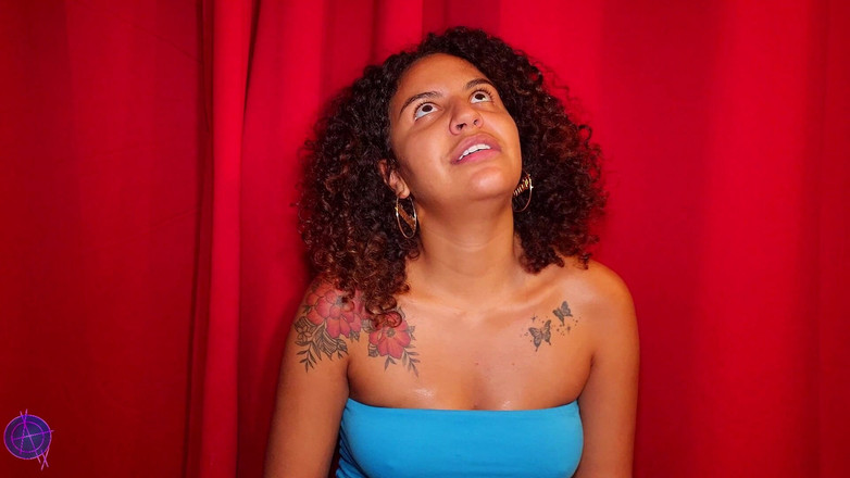 Nicky Rebel: Alix Avery의 첫 트림 비디오