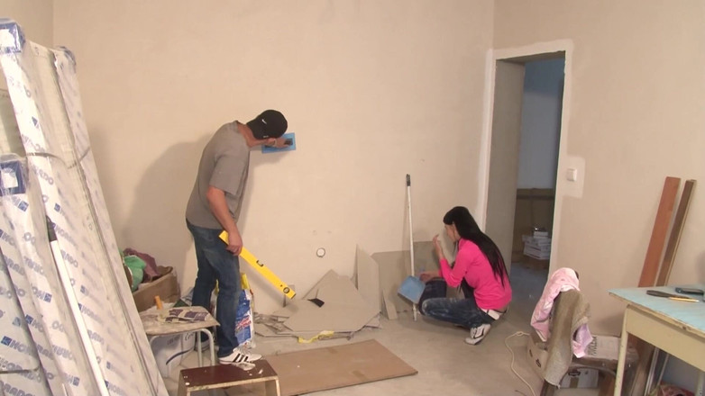 Deutschland Porno X: Blonde Teen in Pink Outfit Gets Fucked Hard...can't Stop Moaning!