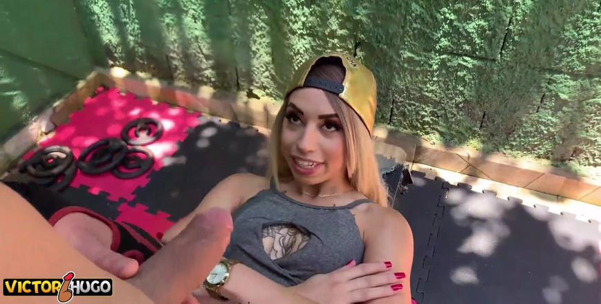 VictorHugo: Mi-am băgat pula tare în pizdă