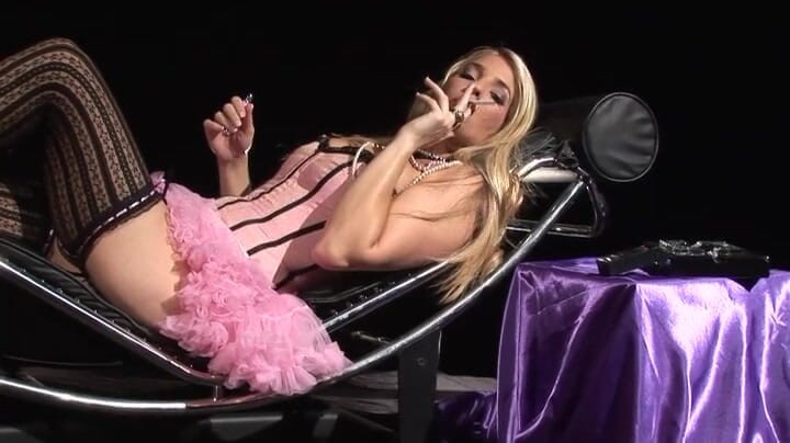 Darkko: Słodka laska uprawiała romantyczny seks