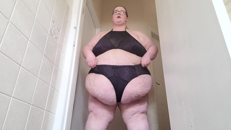 SSBBWLadyBrads: Deine fette fettleibige stripperin