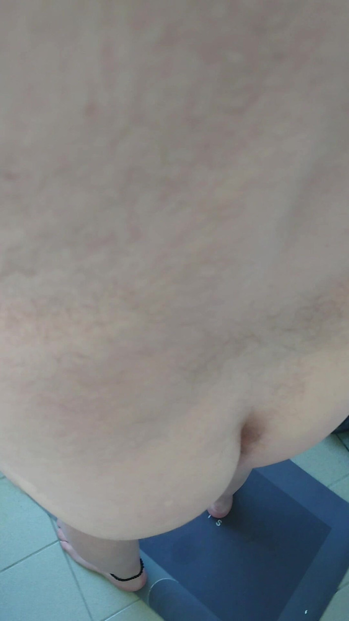 Carmen_Nylonjunge: Examen En Vídeo Del Soporte Del Cuello Para El Culo