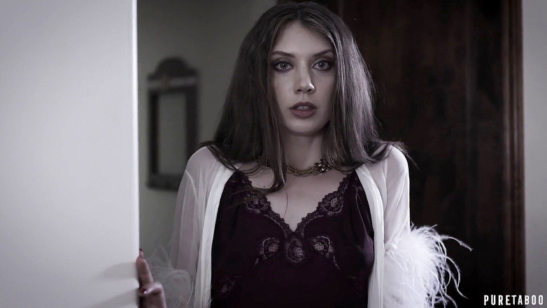 Pure Taboo: PURE TABOO - Versandhändlerbraut bekommt creampie