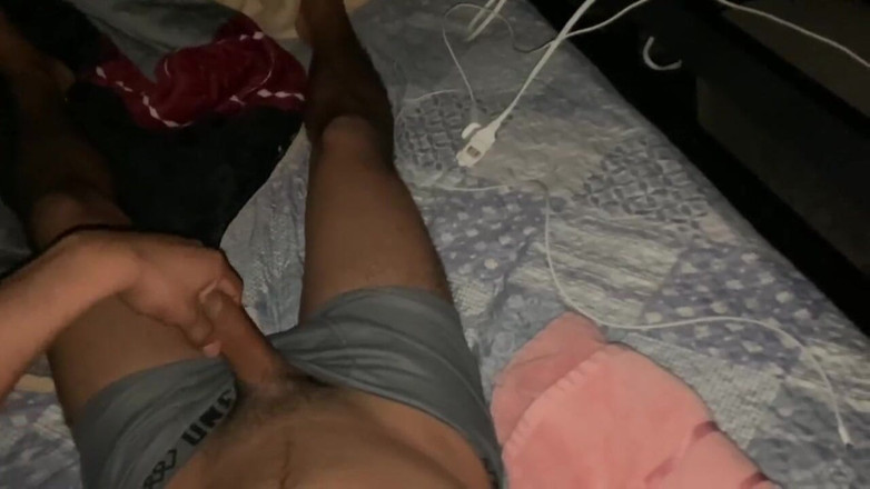 Xooshua (xblue18): Трахни мене сьогодні ввечері, перш ніж хтось інший зробить це завтра