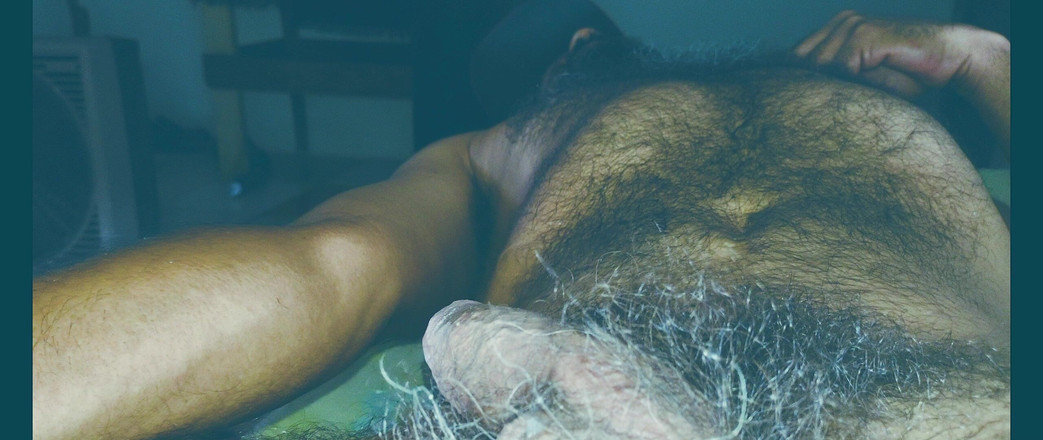 Stink HairyMale: Mi cuerpo cerca con calcetines blancos