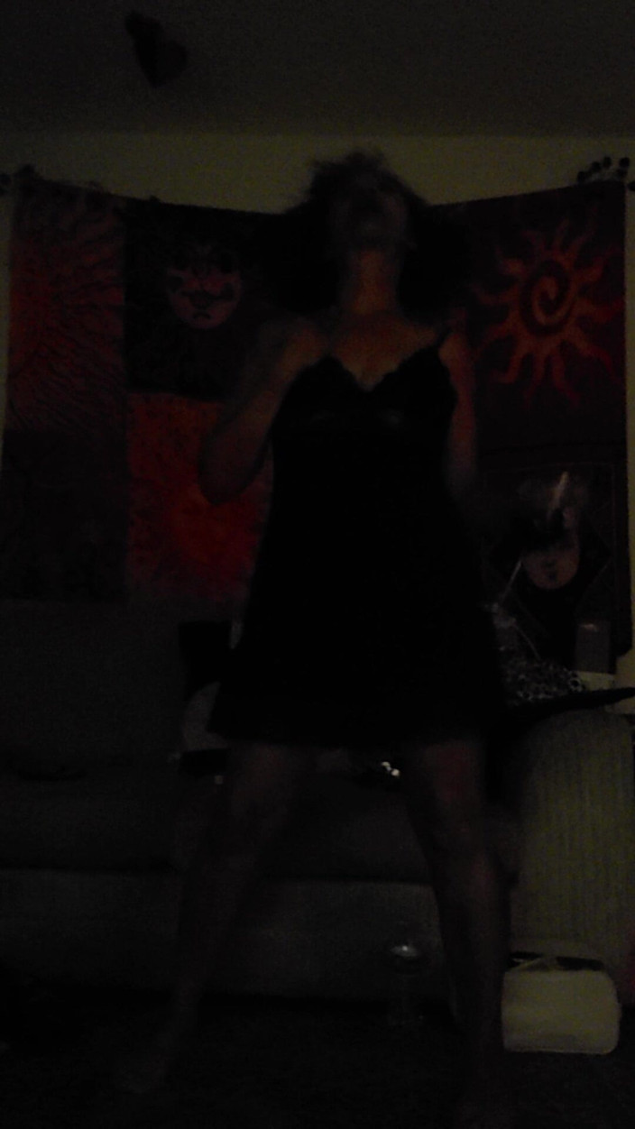 blackberrymilf: Blackberry MILF