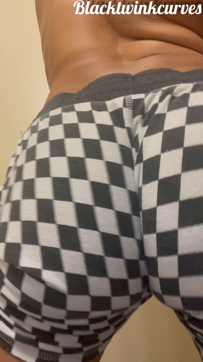 Blacktwinkcurves: Quel culo è solo per i vincenti (blacktwinkcurves)