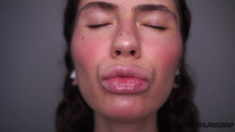 Rarible Diamond: Leche en mi boca asmr