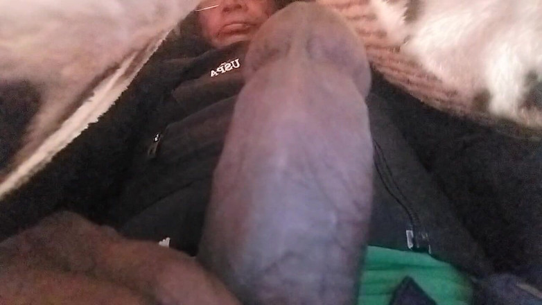 A_k_93152: 非常漂亮的大鸡巴