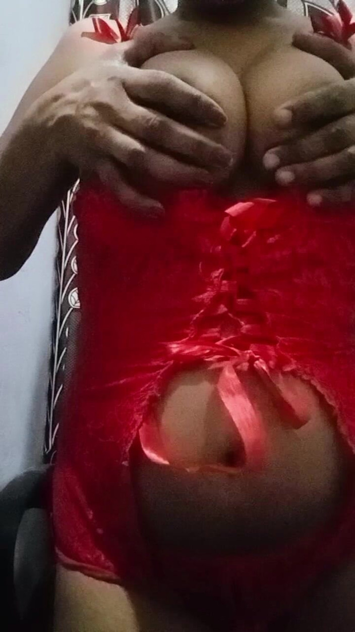 Aisha: New Hotty Indian Girl