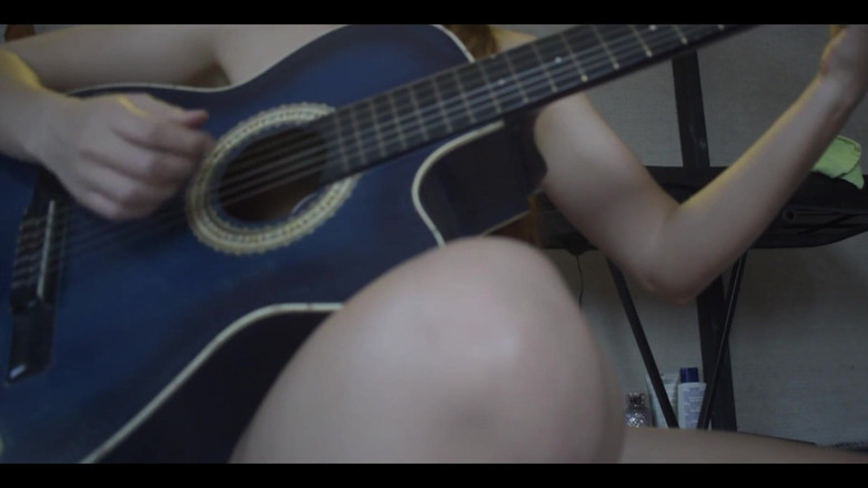 Isis Sun: Fata muzica plătește cu sex pentru a intra în trupa și ea...